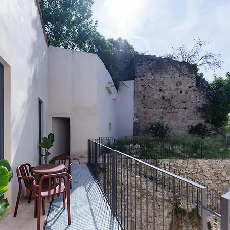 Bravissimo Vivaldi 4-5a, Monthly Apartmán